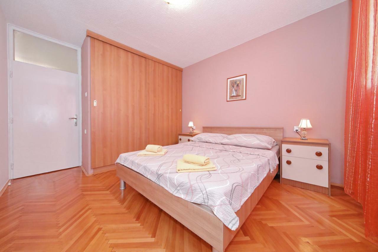 Apartman Lana In City Centre With Garage ซาดาร์ ภายนอก รูปภาพ